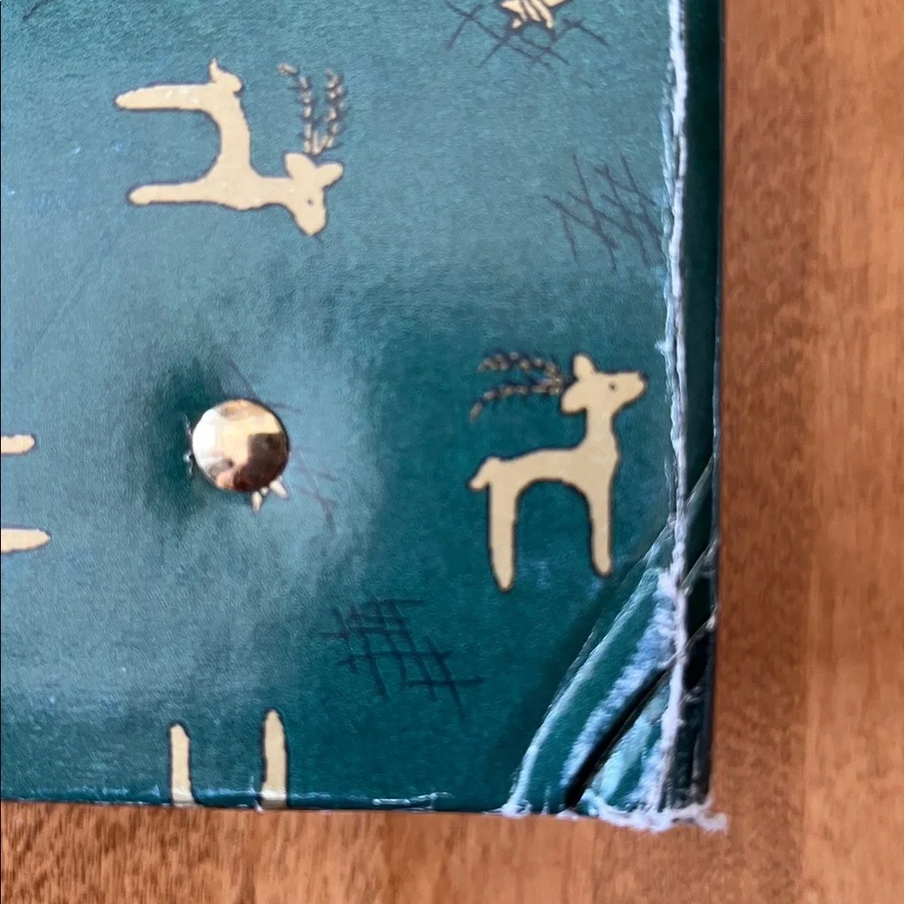 Green photo Album with Deer Pattern